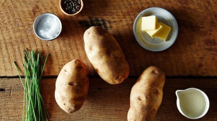 Tam Kararında Patates P&uuml;resi Yapmanın 4 Basit Y&ouml;ntemi