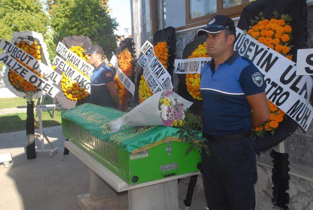 Fethiye Belediye eski Başkanı Özer Olgun, son yolculuğa uğurlandı