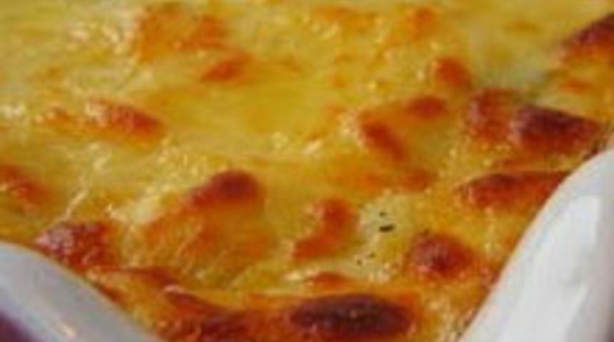 Beşamel Soslu Pırasalı Tavuk