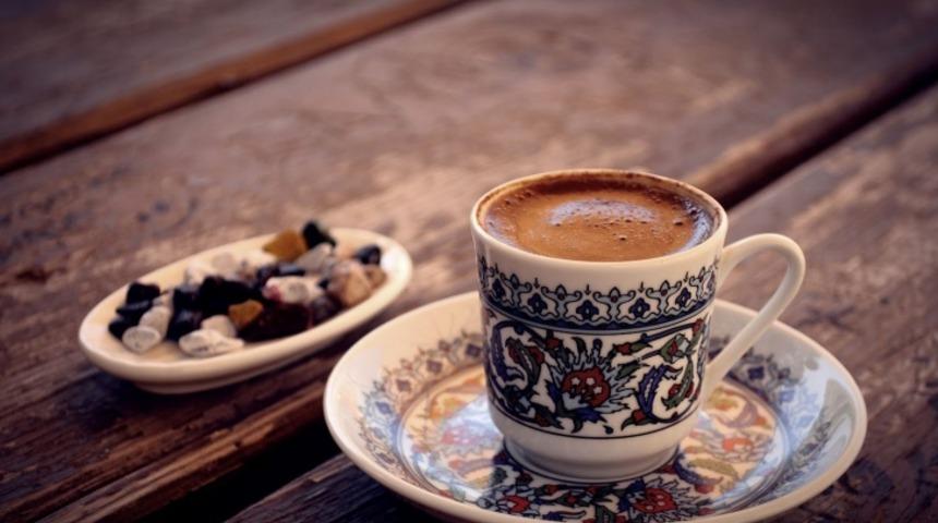 İstanbul'da Türk Kahvesi Nerede İçilir? (Karton Bardakta Değil)