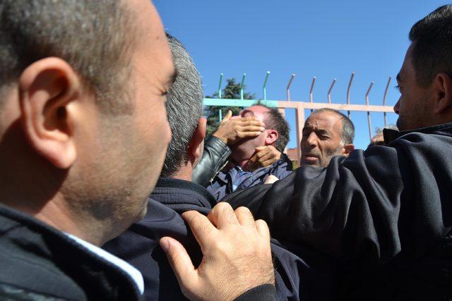 Kılıçdaroğlu'na şehit evi ziyaretinde protesto