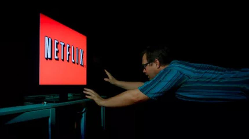 Netflix yüzünden hastanelik oldu!