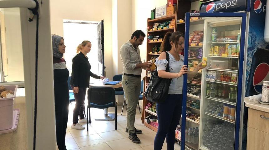 Hakkari&rsquo;deki okul kantinleri denetlendi