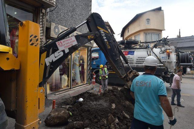 Büyükşehir 4.5 yılda altyapıda da rekor bir hizmete imza attı