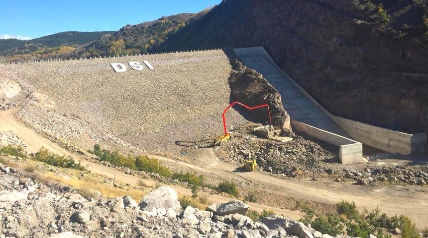 &lsquo;Alucra Barajı&rsquo;nda sona gelindi