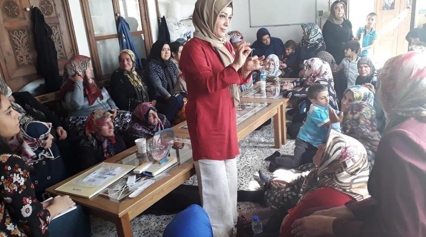 Meme kanserine karşı bilin&ccedil;lendirme &ccedil;alışmaları