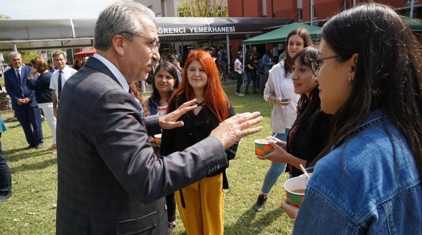 Öğrencilerin sorunları Turkuaz Masa aracılığıyla dinlenecek