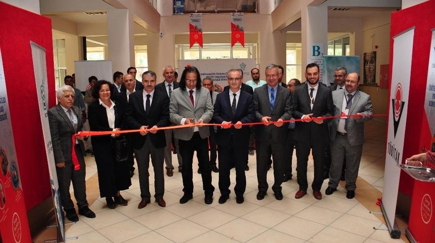 NE&Uuml;&rsquo;de T&Uuml;BİTAK sergisi a&ccedil;ıldı