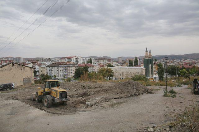 Kale’de birinci etap çalışmaları başladı