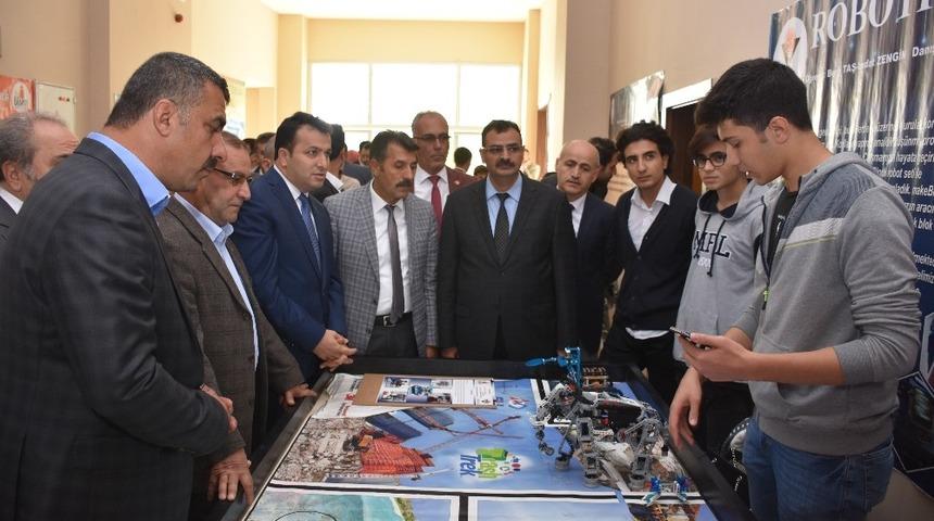 Muş&rsquo;ta &lsquo;Bilim ve Sanat&rsquo; şenliği