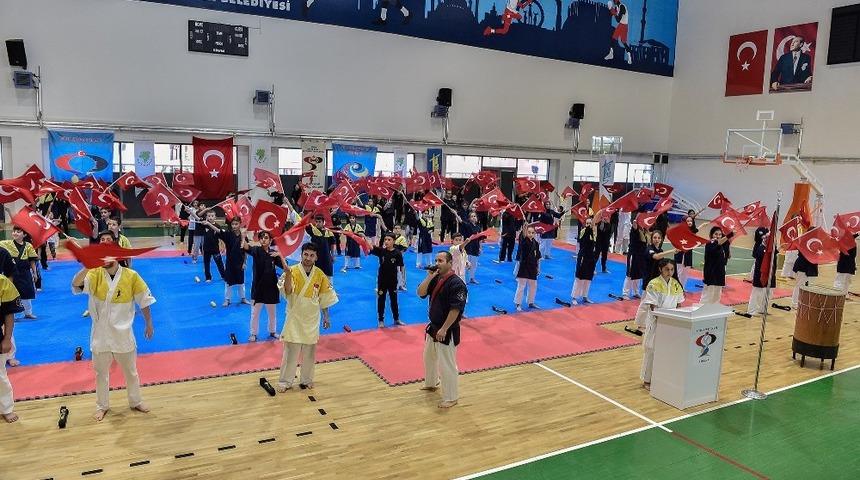 115 &ouml;ğrenci bir &uuml;st kuşağa terfi etti