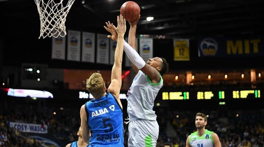 Tofaş taraftarı &ouml;n&uuml;nde Eurocup&rsquo;ta galibiyet hedefliyor