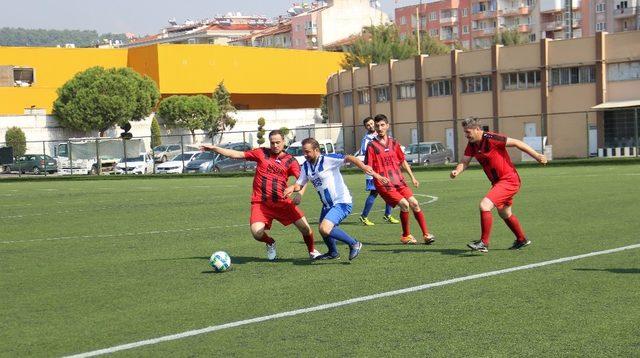 Önce dua ettiler, sonra maça başladılar