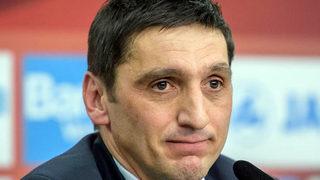 Tayfun Korkut gitti, Markus Weinzierl geldi