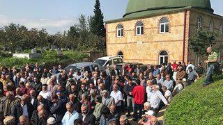 Trabzon Araklı'da ilginç olay! Cenazeye giden cemaat hoparlörden ölen kişinin sesini duydu ve...