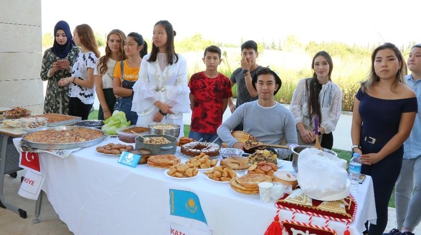 D&uuml;nya Mutfakları Akdeniz &Uuml;niversitesi&rsquo;nde