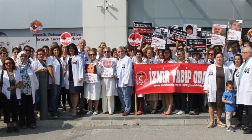 100&rsquo;&uuml;n &uuml;zerinde doktordan ortak tepki: "Sağlıkta şiddeti durdurun"