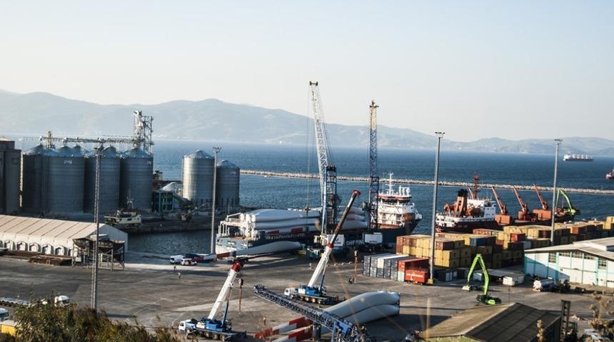 Bandırma limanından her g&uuml;n 12 Ro-Ro gemisi kalkıyor