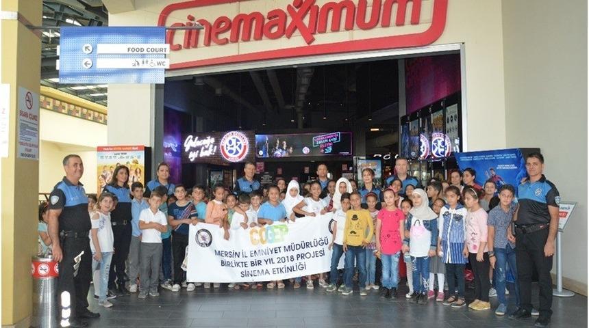 &rsquo;Birlikte Bir Yıl&rsquo; projesiyle &ccedil;ocuklar sinemayla tanıştı