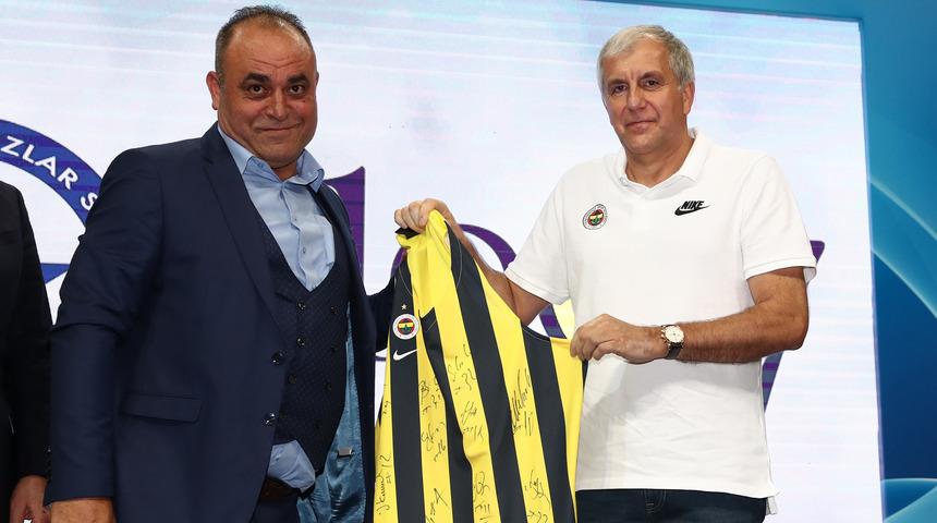 Obradovic: Taraftar gelip takıma destek olsun