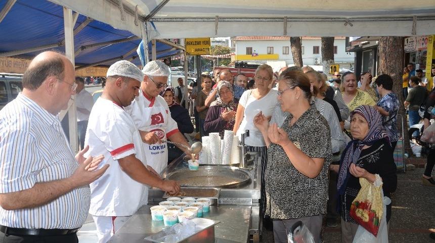 Efeler Belediyesi&rsquo;nden beş bin kişilik aşure hayrı