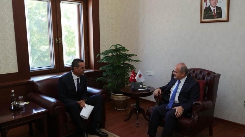 Vali Çakacak, Türk İş İl Temsilcisi Demir’i kabul etti