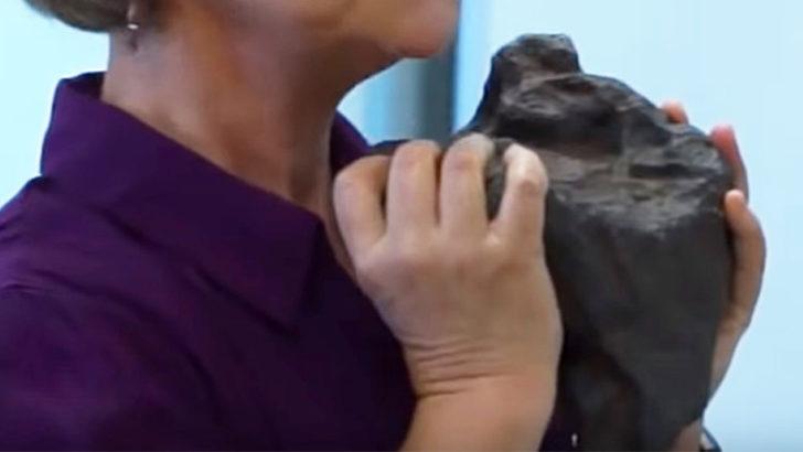 Kapı ayracı diye kullandığı taş parçası meğer... G1