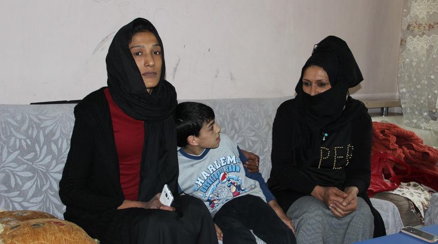 Akromegali hastası Serap, tedavi için İstanbul yolcusu