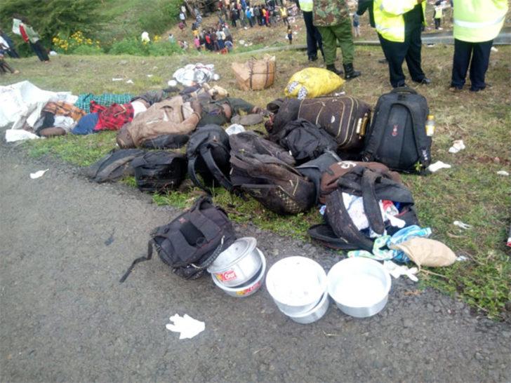 Otobüs faciaya yol açtı: 42 ölü  G5