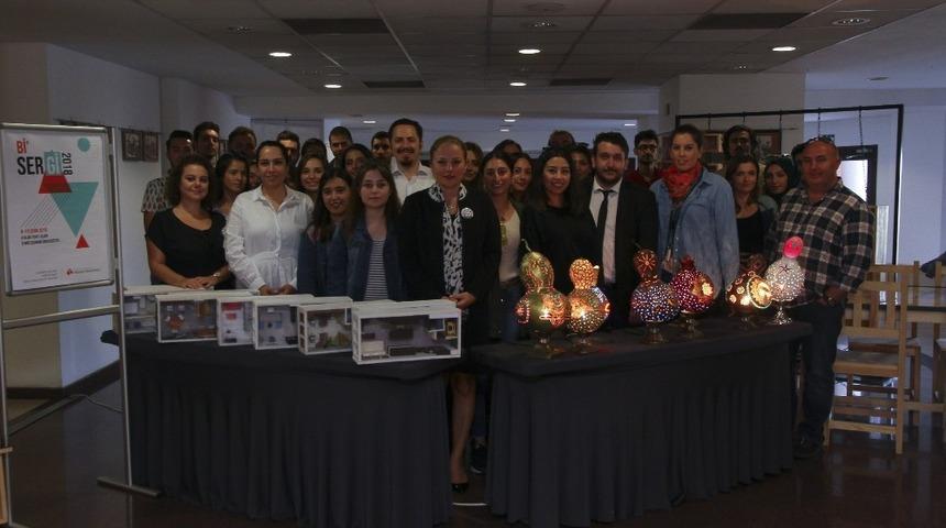 İEÜ Meslek Yüksekokulu’ndan "Merhaba"