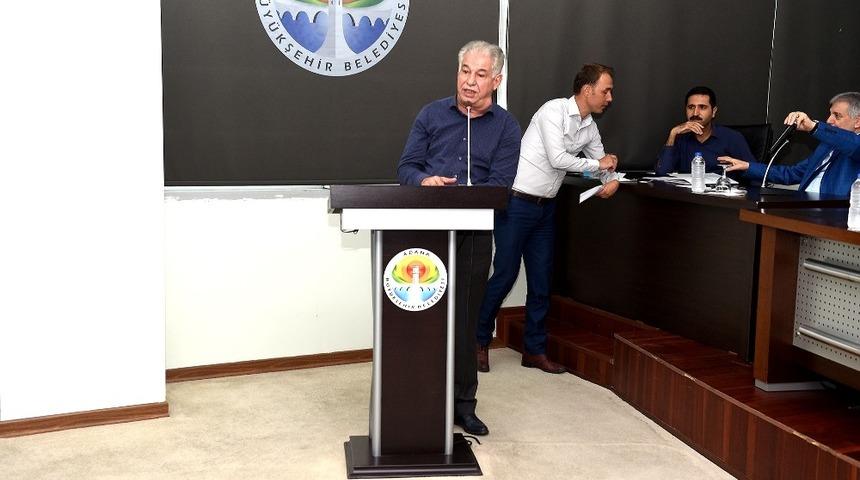 Akıncı: "B&uuml;y&uuml;kşehir Belediyesi zarar da etse ekmek &uuml;retiminden vazge&ccedil;memeli"