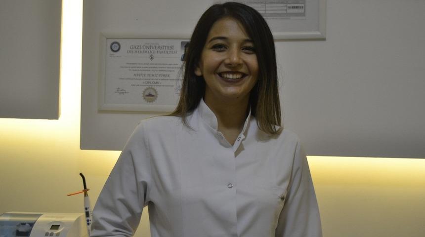 Tartarlar temizlenmediği takdirde diş kaybına yol a&ccedil;ıyor