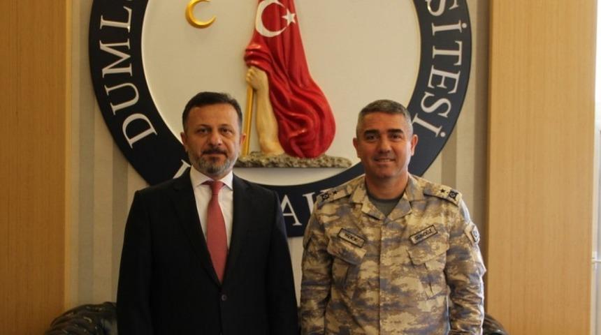 Tuğgeneral G&uuml;nd&uuml;z&lsquo;den teşekk&uuml;r ziyareti