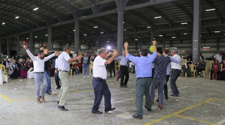 Pazar yeri modern olunca, d&uuml;ğ&uuml;nc&uuml;lerin g&ouml;zdesi oldu
