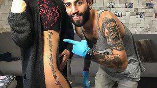 Naz Mila'nın dövmesi şimdi de dünya basınında! 