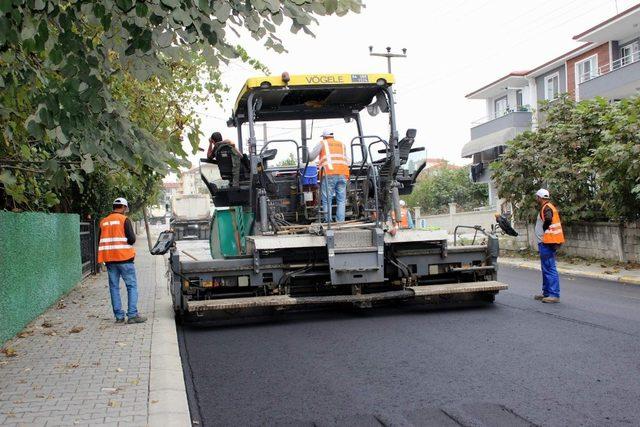 Arifiye’de asfalt çalışmaları sürüyor