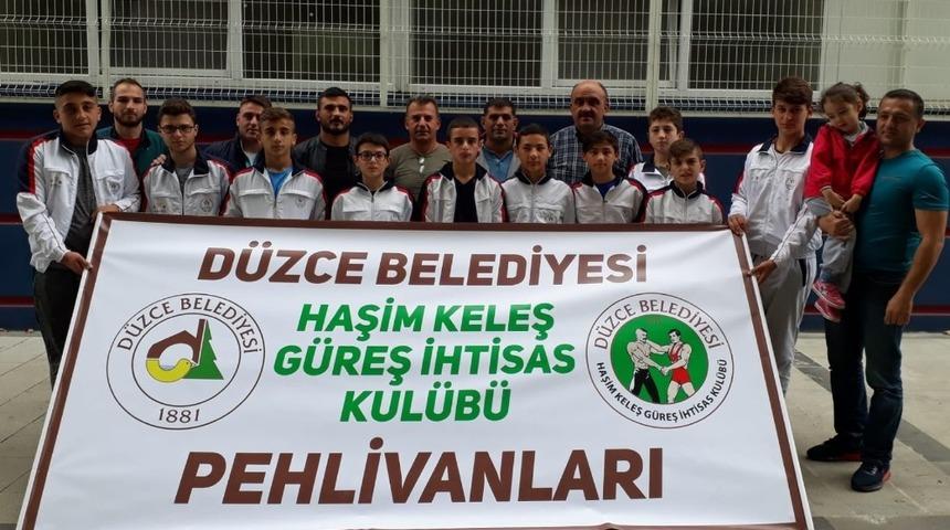 Gen&ccedil; pehlivanlar Ankara&rsquo;ya gitti