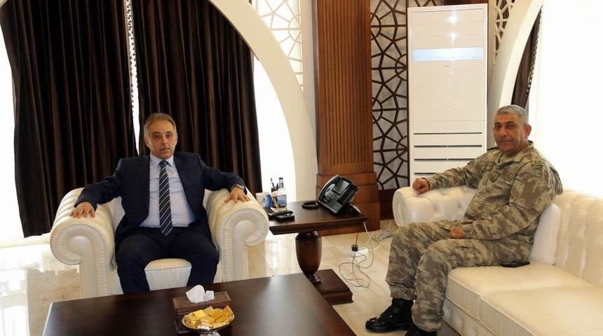 Tuğgeneral Kalın&rsquo;dan Vali Toprak&rsquo;a ziyaret