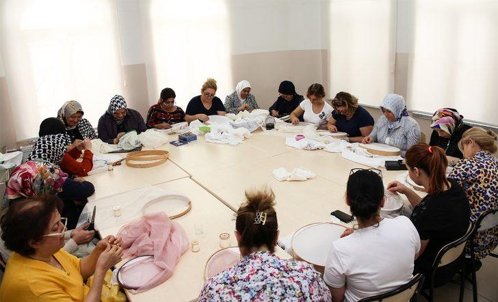 Geleneksel el nakışları Şehitkamil’de yaşatılıyor G1