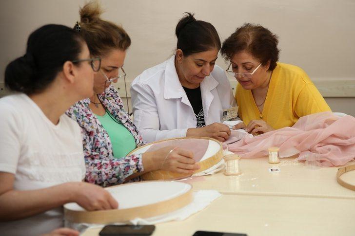 Geleneksel el nakışları Şehitkamil’de yaşatılıyor G5