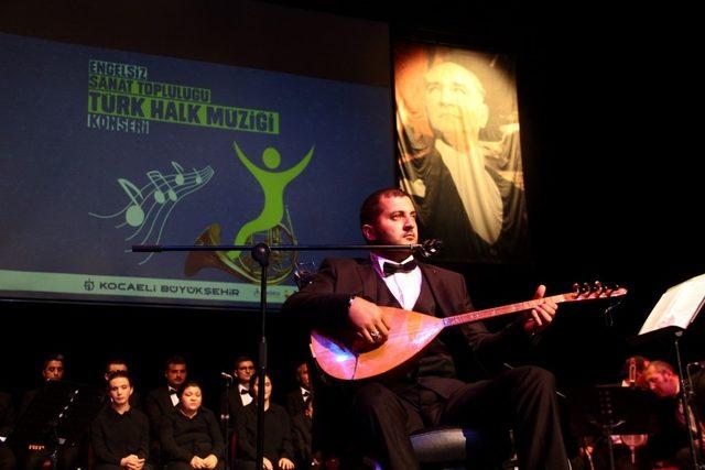 Engelsiz Sanat Topluluğu’ndan büyüleyen konser