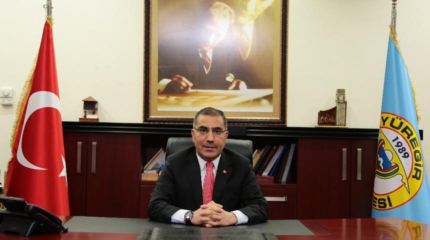 Başkan &Ccedil;elikcan: &rsquo;&rsquo;T&uuml;m &uuml;cretli hizmetlerde y&uuml;zde 10 indirim yapacağız&rsquo;&rsquo;