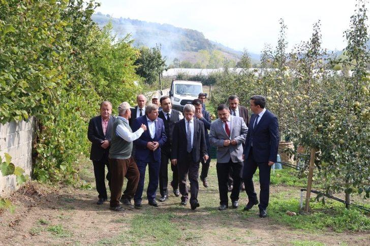 Vali Çınar, Çaycuma’da tarım ve hayvancılık tesislerini inceledi G5