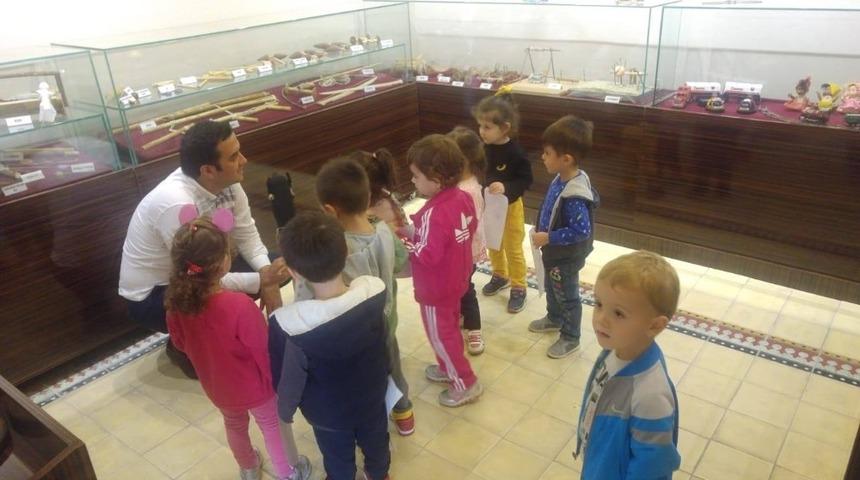 S&ouml;keliler, Minikler &Ccedil;ocuk Oyuncakları Sergisi&rsquo;nde eğlendi