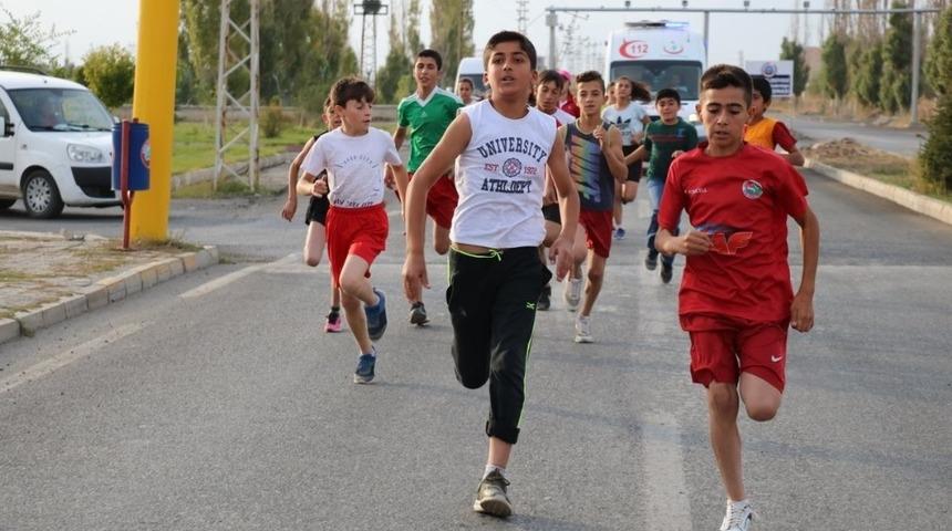 Ağrı&rsquo;da sportif etkinlikler devam ediyor