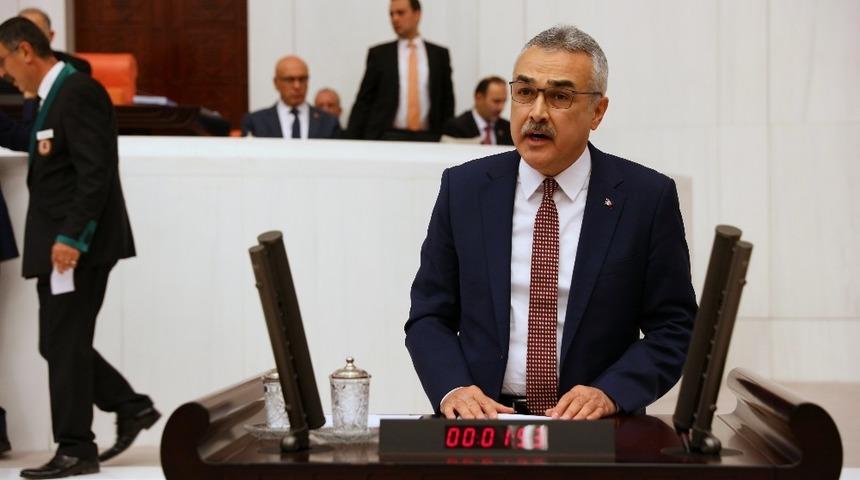 Milletvekili Savaş, &ldquo;Kimse T&uuml;rkiye&rsquo;yi yolundan saptıramaz&rdquo;