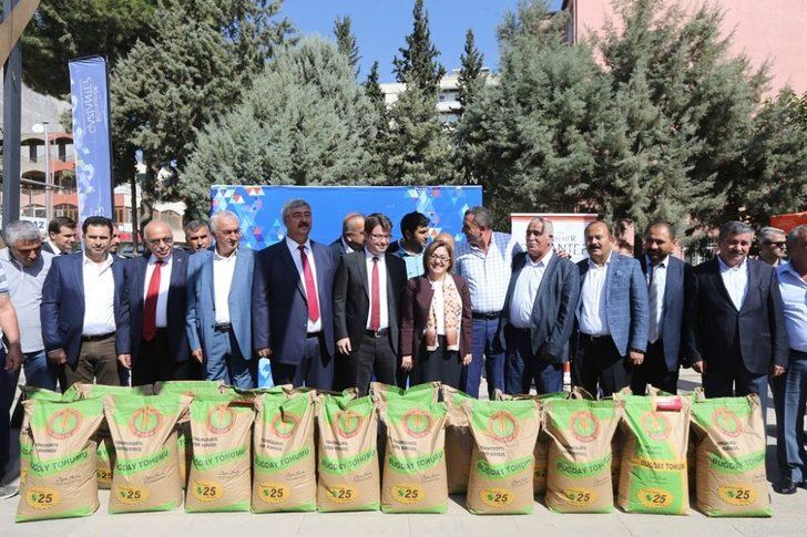 Fatma şahin’den çiftçilere tebrik G3