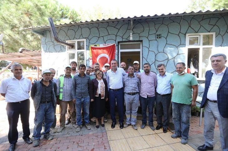 Fatma şahin’den çiftçilere tebrik G5