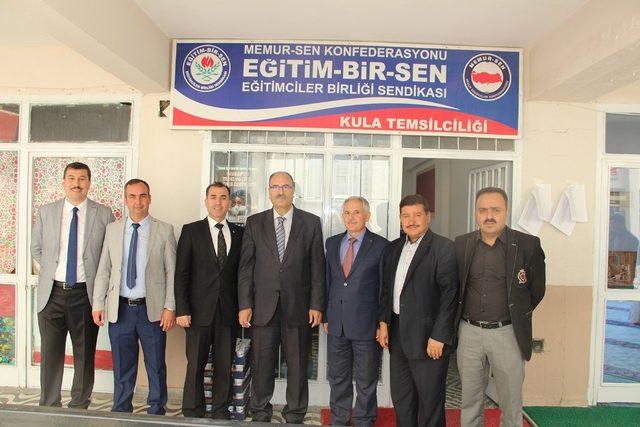 Eğitim Bir-Sen’de Sümen güven tazeledi