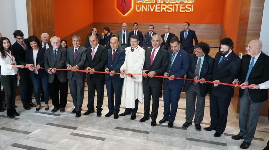 Altınbaş &Uuml;niversitesi Gayrettepe Sosyal Bilimler Yerleşkesi'ni a&ccedil;tı